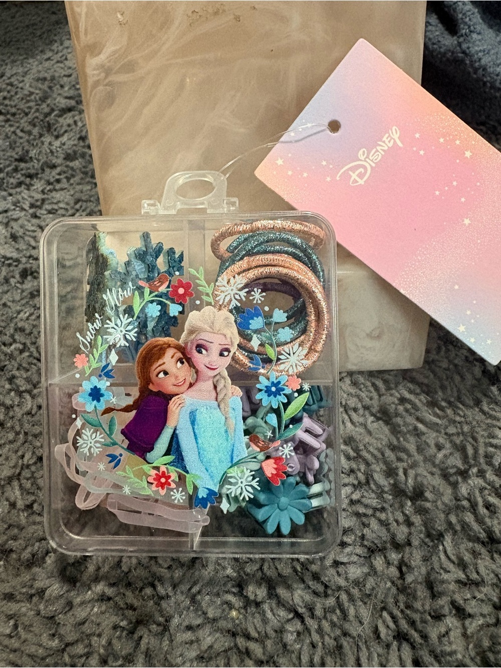 NWT Disney’s Frozen Hair Claw Clips, hair Clips, Rubber-bands, and hair ties box